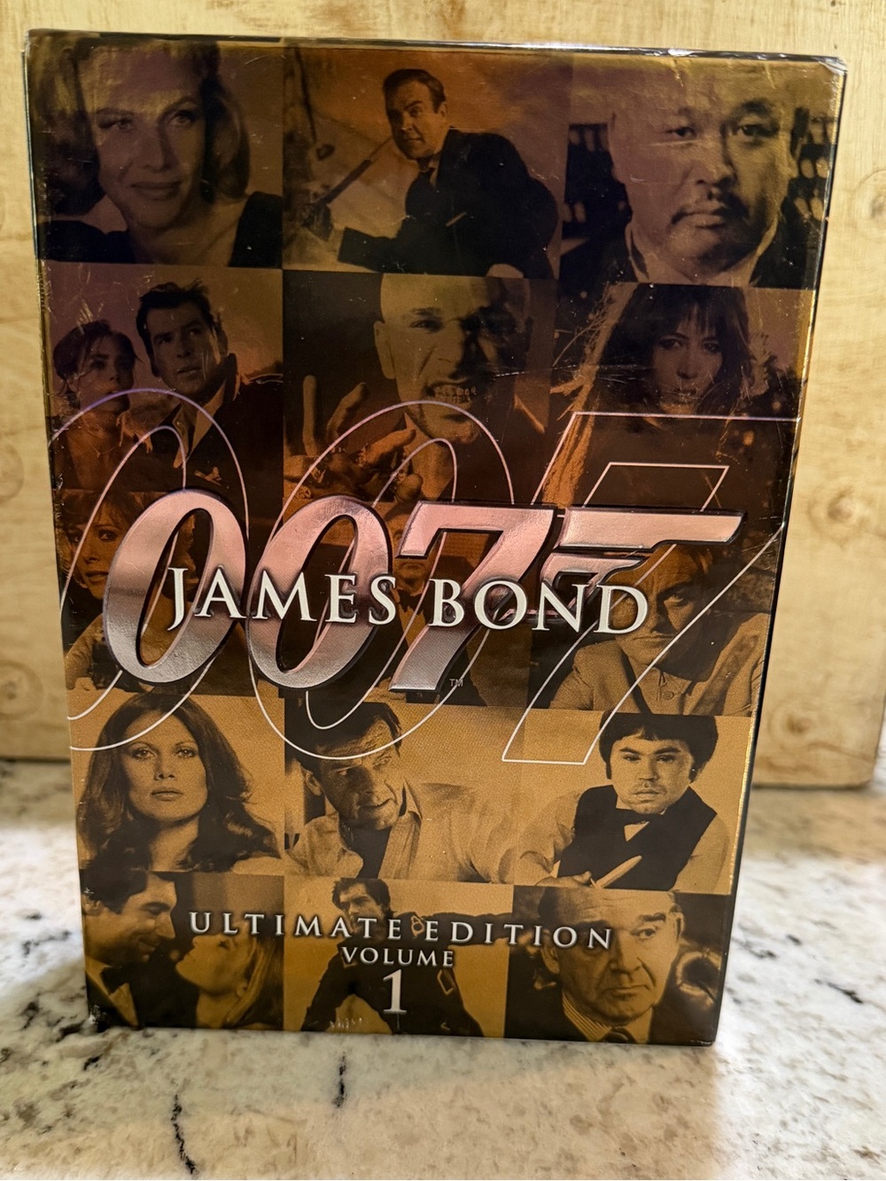 James Bond Ultimate Edition - Vol. 1 (DVD, 2009, 10-Disc Set)